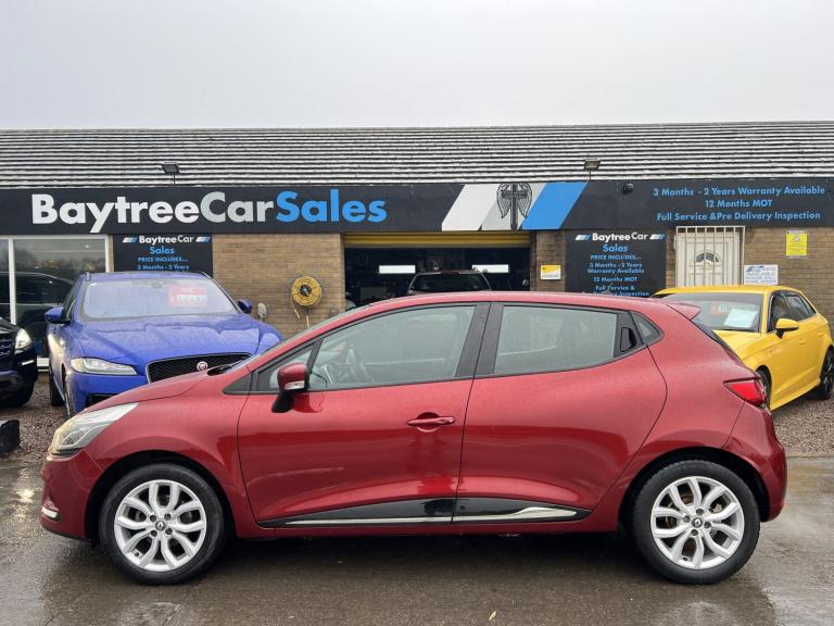 RENAULT CLIO 1.2 Dynamique Nav 1.2 16V 75 Red Manual Petrol 2016