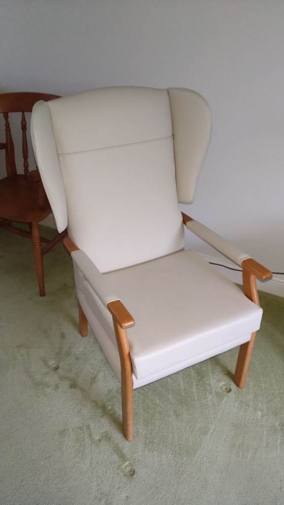 image for HSL Fireside Chair Cream Faux Leather, wooden arms & in excellent condition