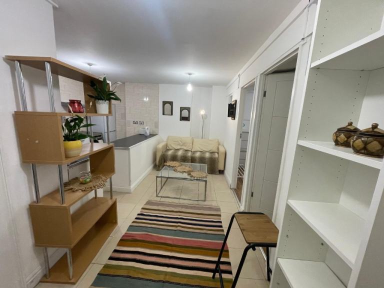 SMALL  DOUBLE ROOM GREAT WESTERN ROAD, W9 - ALL BILLS EXCEPT ELEC