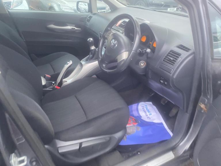 2007 Toyota Auris 1.6 VVTi TR 5dr HATCHBACK PETROL Manual