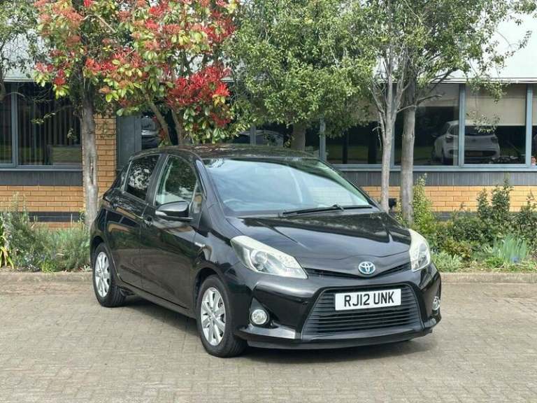 2012 Toyota Yaris 1.5 VVT-h T4 CVT Euro 5 5dr HATCHBACK Hybrid Automatic