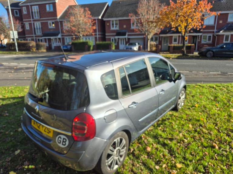 Renualt grand Modus AUTOMATIC  fresh mot