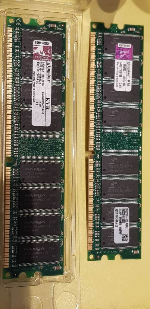 Kingston 2 GB (2 x 1 GB) memory cards DDR 3200