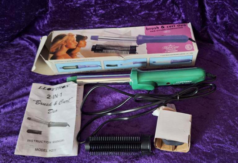 Curling Iron & Styling Brush
