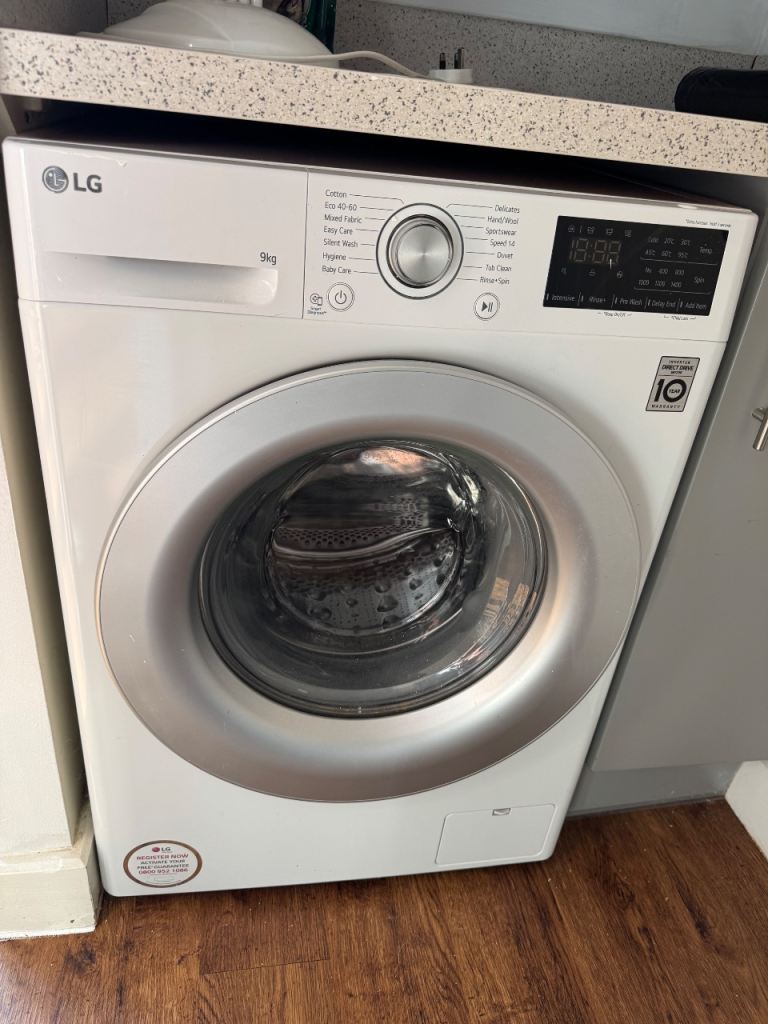 LG F4V309WNE Washing Machine – very Good Condition