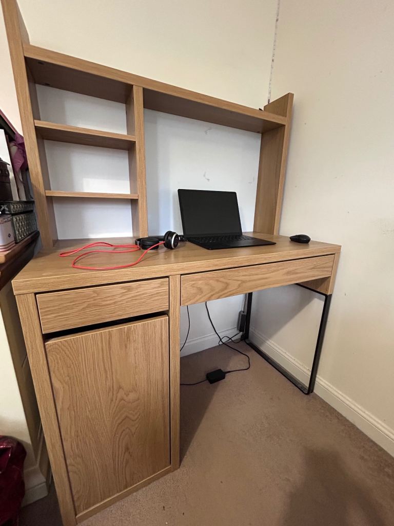 IKEA MICKE Computer Desk with Storage Shelves – Oak Effect