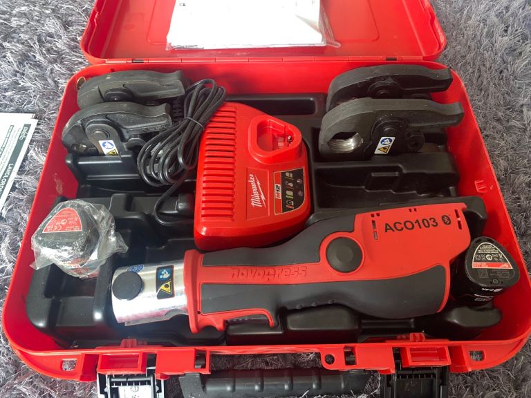 Job Lot Boiler, Gas installation and service tools 