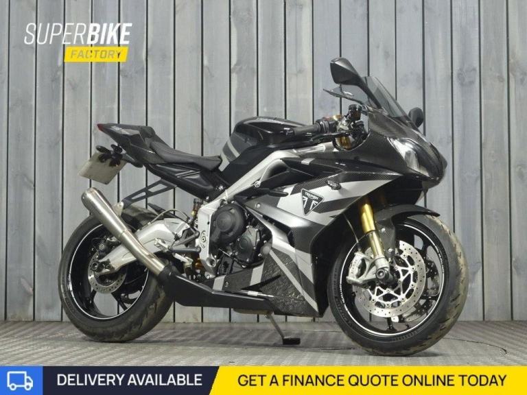 2020 20 TRIUMPH DAYTONA MOTO2 765