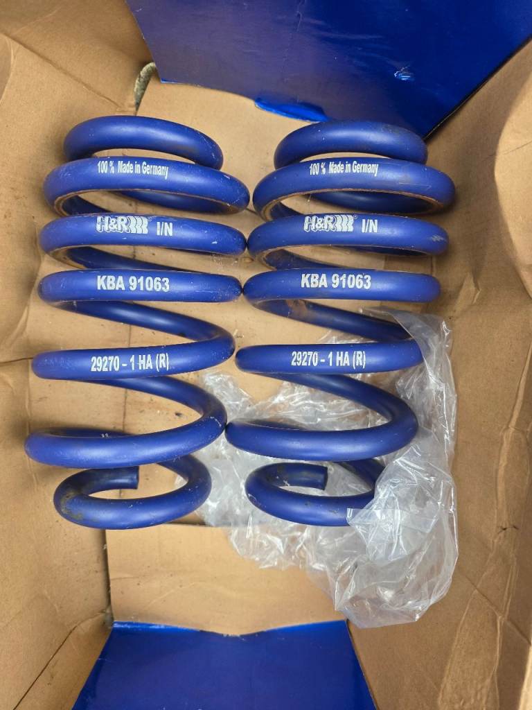 Vw t5 rear And front springs 