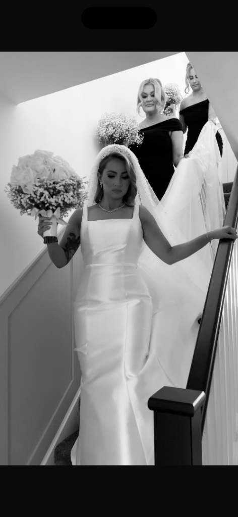 Stunning ivory white Satin Wedding Dress