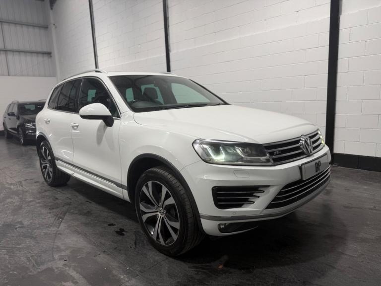 2015 Volkswagen Touareg 3.0 TDI V6 BlueMotion Tech R-Line Tiptronic 4WD Euro 6 (s/s) 5dr ESTATE D...