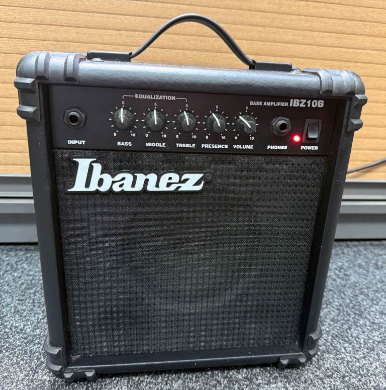 Ibanez IBZ10B 10w Bass Combo Amplifier - GOOD USED CONDITION