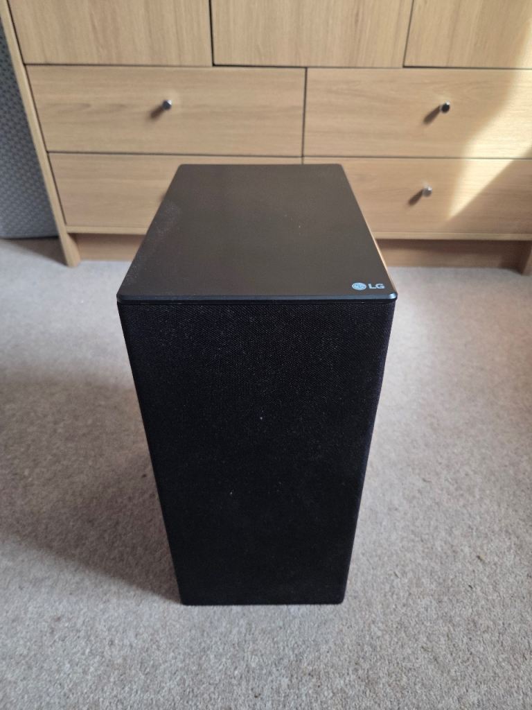 LG SN7Y Wireless SoundBar plus Subwoofer 3.1.2 Dolby Atmos