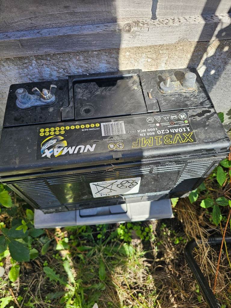 Leisure batteries 