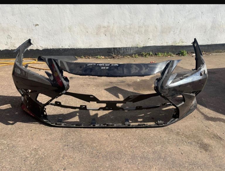 Lexus es300 front bumper 