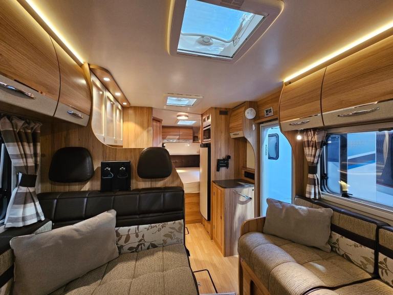 Bailey Approach 745 Autograph DIESEL MANUAL 2016