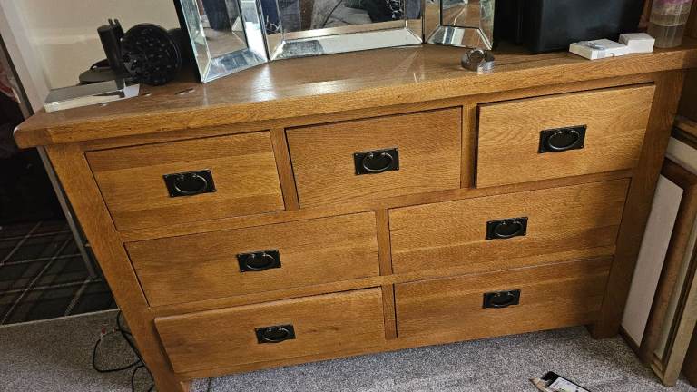 Large Solid Oak 7-Drawer Multi-Chest of Drawers