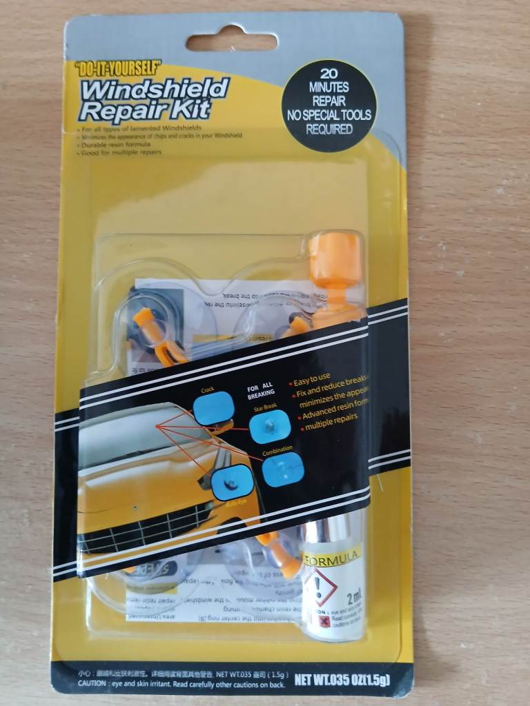 Windscreen Crack Repair Kit. Collection. Cash payment £5