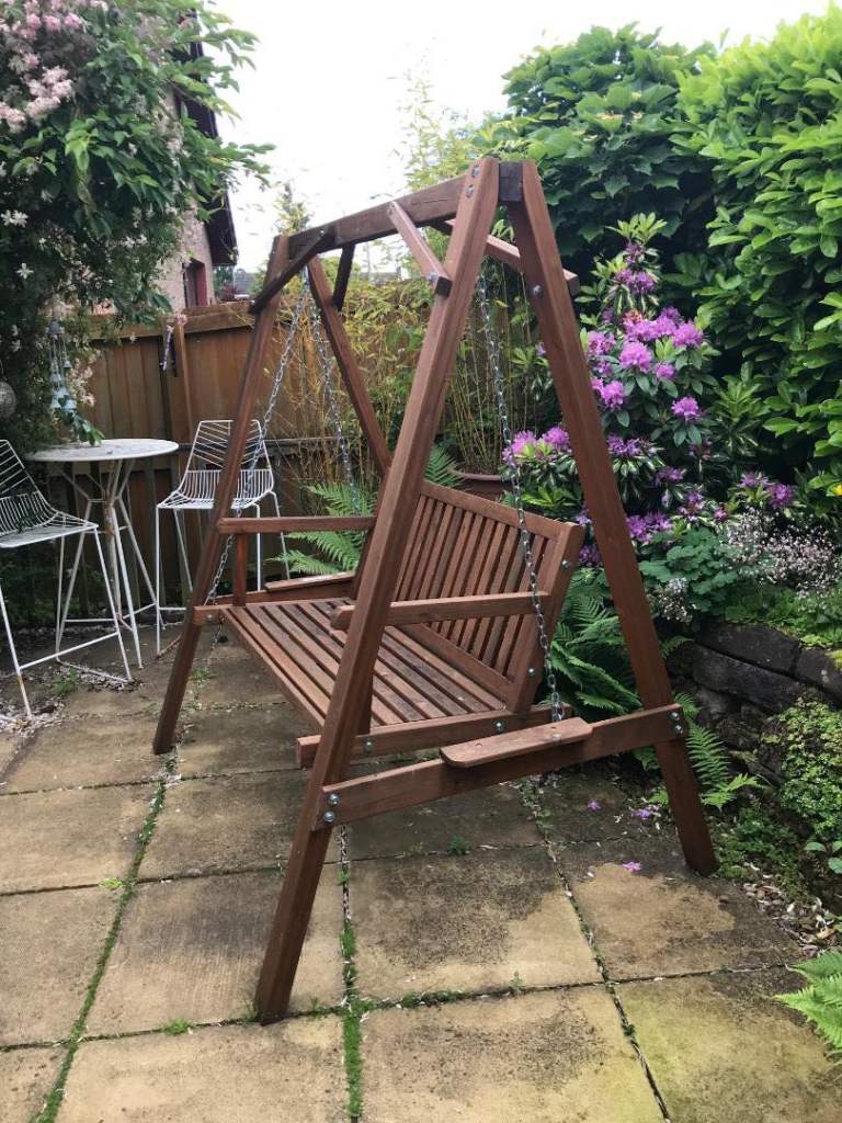 Wooden Garden Swing Bench – Good Condition