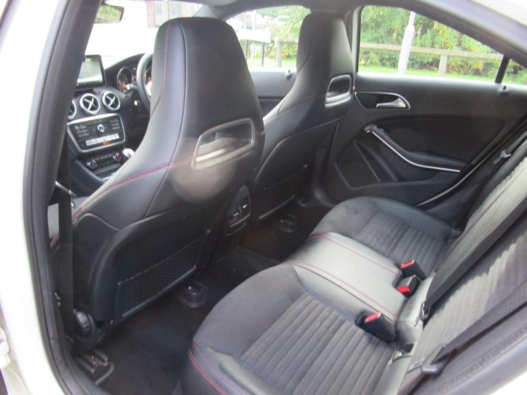 2017 Mercedes-Benz A-Class 2.1 A200d AMG Line Euro 6 (s/s) 5dr HATCHBACK Diesel Manual