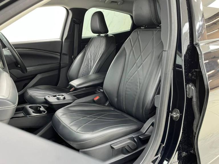 2021 Ford Mustang Mach-E Standard Range 70kWh SUV 5dr Electric Automatic (269 ps) HATCHBACK ELECT...