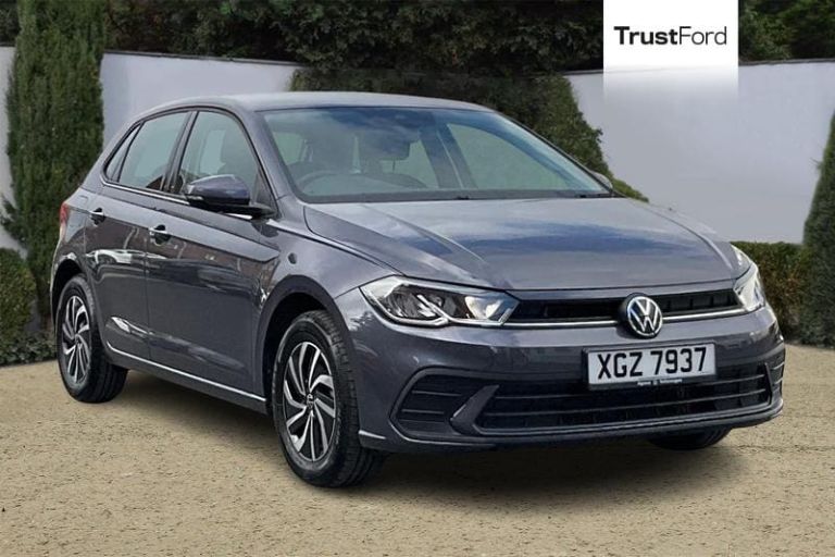 2022 Volkswagen Polo Life**FRONT & REAR SENSORS - APPLE CARPLAY/ANDROID AUTO - ADAPTIVE CRUISE C ...