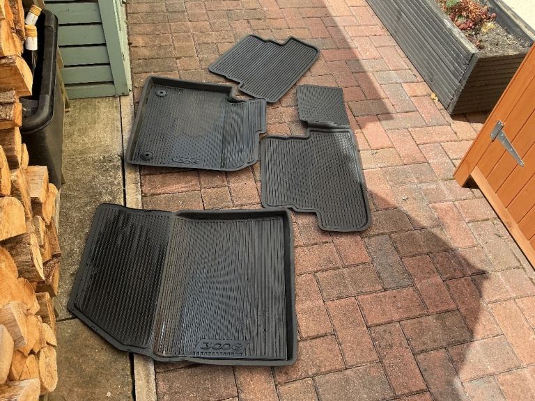 Car mats rubber