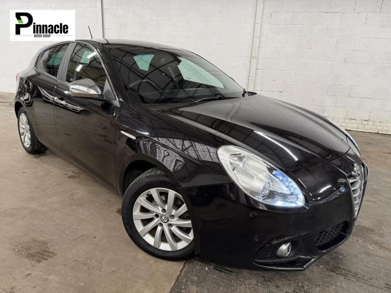 2016 Alfa Romeo Giulietta 1.6 JTDM-2 Business Edition Hatchback 5dr Diesel Manual Euro 6 (s/s) (1...