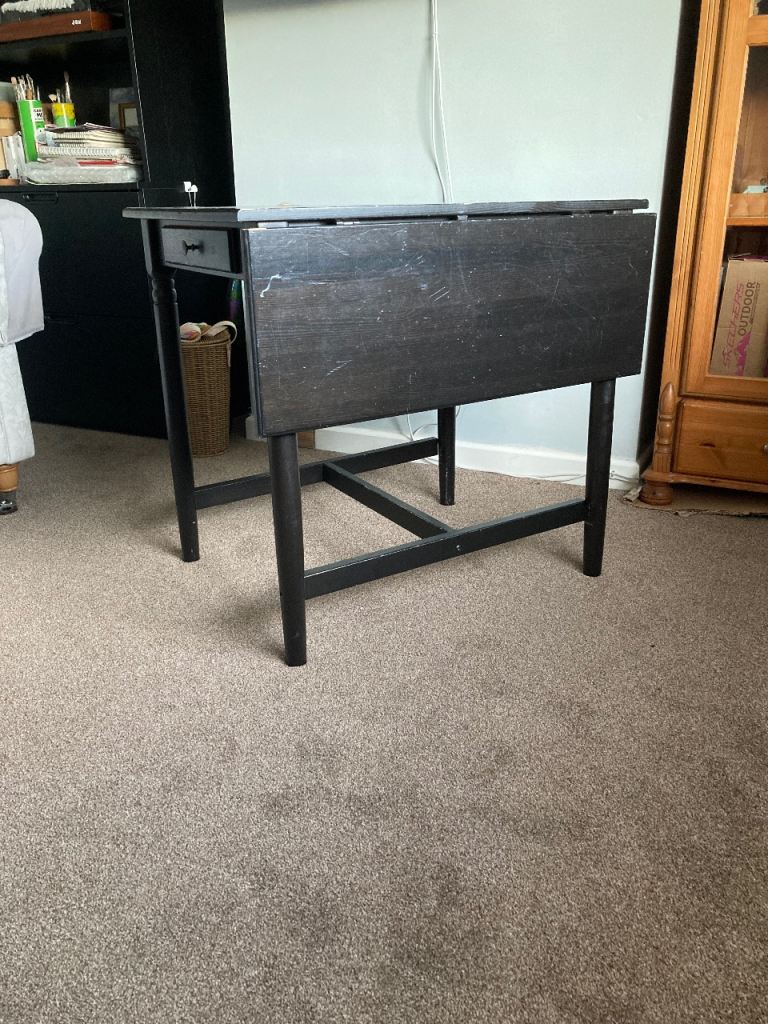Black Drop Leaf Dining Table with Draw – Good Condition