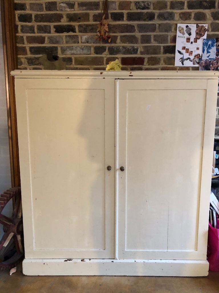 Fifties kitchen cupboard 