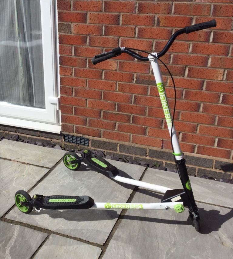 Y Fliker Sp3 Sport Scooter 7+ Adults 