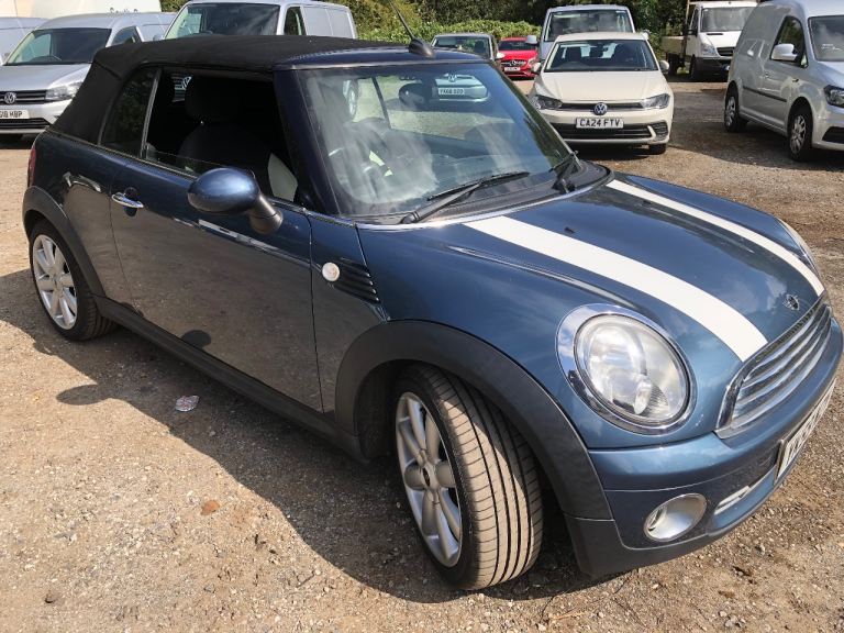 2009 MINI cooper convertible sport 1,6 6 speed manual genuine 32000 miles’