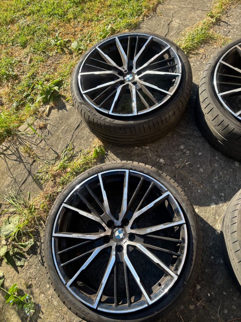 BMW alloys wheels