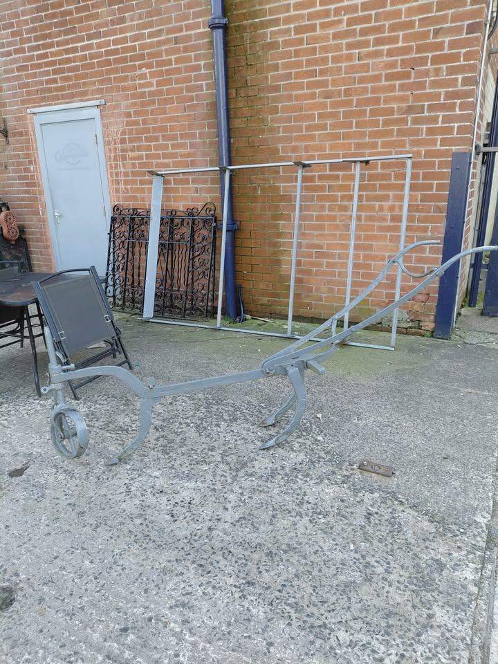 Solid metal plough, Ref:60