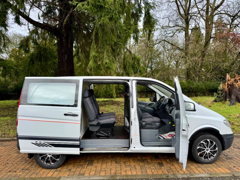 Mercedes Vito Dualiner Factory Crew Van – 1 Owner – Genuine 74k Miles – Rare Example