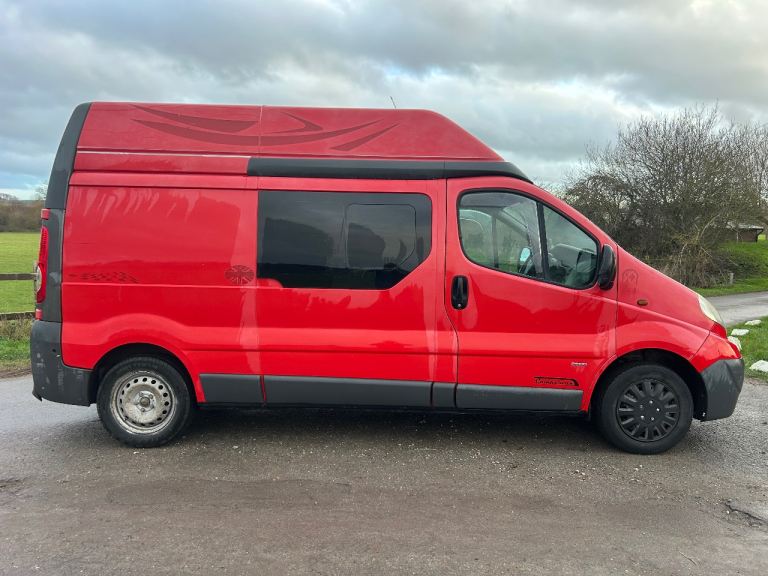 Vauxhall Vivaro 2.0cdti Lwb high roof. MOTD 