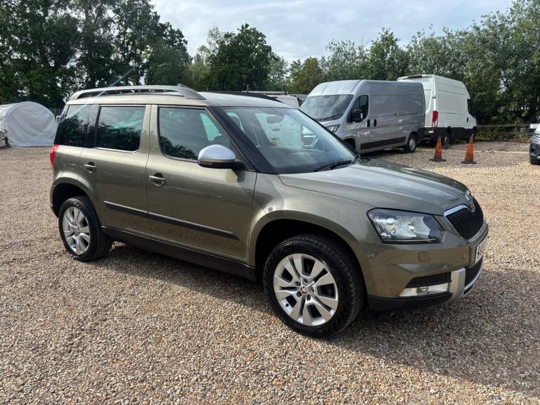 2015 Skoda Yeti 1.2 TSI [110] SE L 5dr DSG HATCHBACK Petrol Automatic