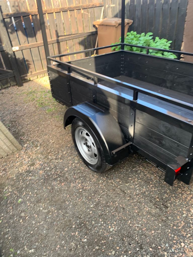 Car trailer 