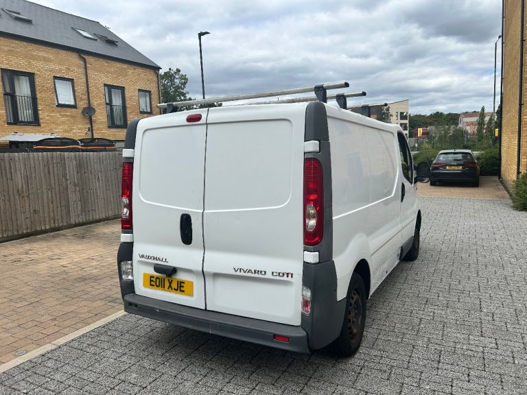 Vauxhall, VIVARO, Panel Van, 2011, Manual, 1995 (cc)