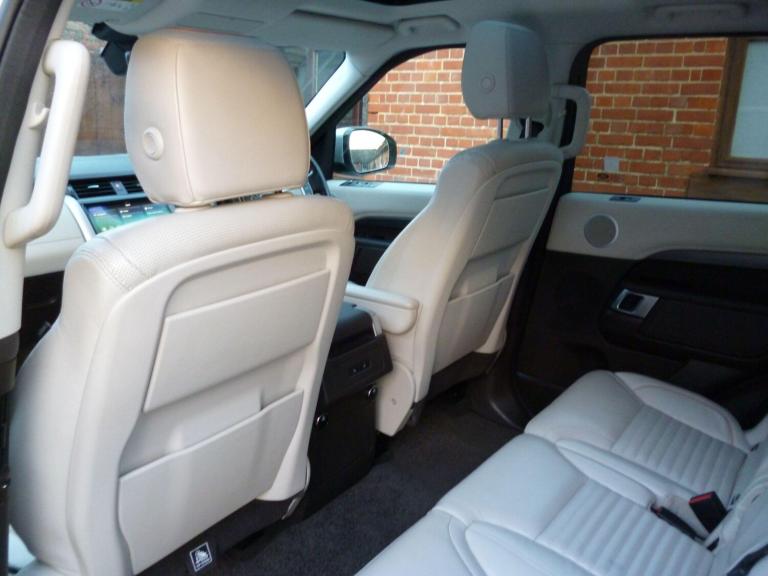 2017 Land Rover Discovery 3.0 TD V6 HSE Auto 4WD Euro 6 (s/s) 5dr ESTATE Diesel Automatic