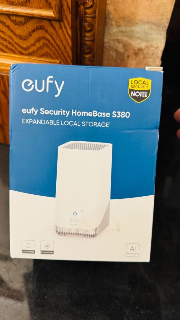 Eufy Security HomeBase S380 - Expandable Local Storage