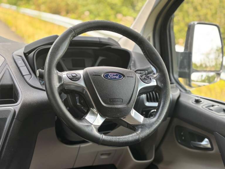 FORD TRANSIT 2.0 TDCi 290 Limited 2017