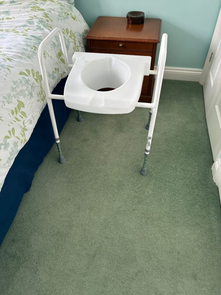 Mobility and living aids - toilet seat and crutches