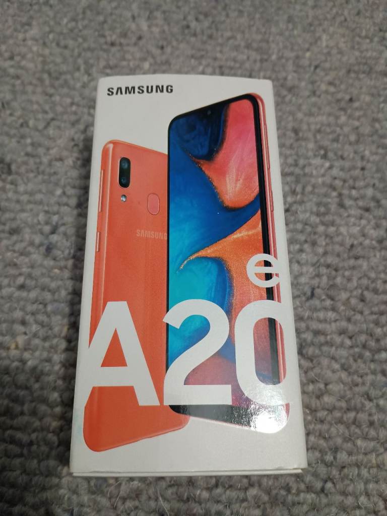 Like New Samsung Galaxy A20e Dual SIM 4G 32GB Unlocked, in Coral, Pristine Condition