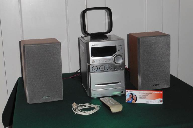 Sony Micro HI-Fi System - Model CMT-NEZ3