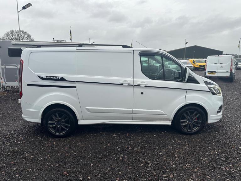 2019 Ford Transit Custom 2.0 TDCi 170ps Low Roof Sport Van PANEL VAN DIESEL Manual