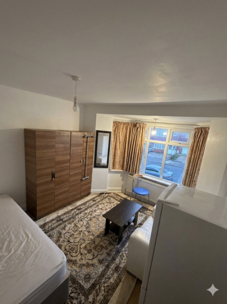 Furnished Room to Rent- Cricklewood (NW2)