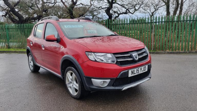 2015 Dacia Sandero Stepway 1.5 dCi Laureate 5dr HATCHBACK Diesel Manual