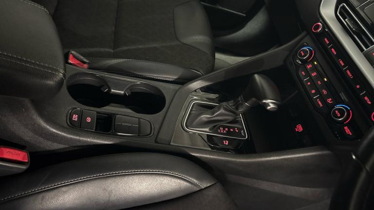 2020 Kia Niro 1.6 GDi Hybrid 2 5dr DCT Hybrid Estate Estate Hybrid Automatic