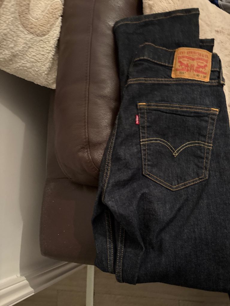 Levi's Men's Jeans - Dark Blue Denim, Good Condition